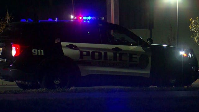 4 injured in Brooklyn Center crash