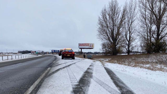 More than 200 crashes during first snowfall in Minnesota Saturday