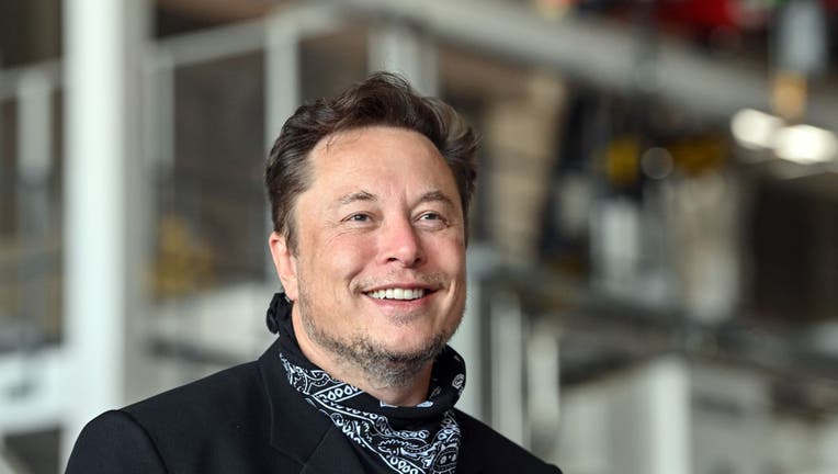 Tesla Gigafactory - Elon Musk