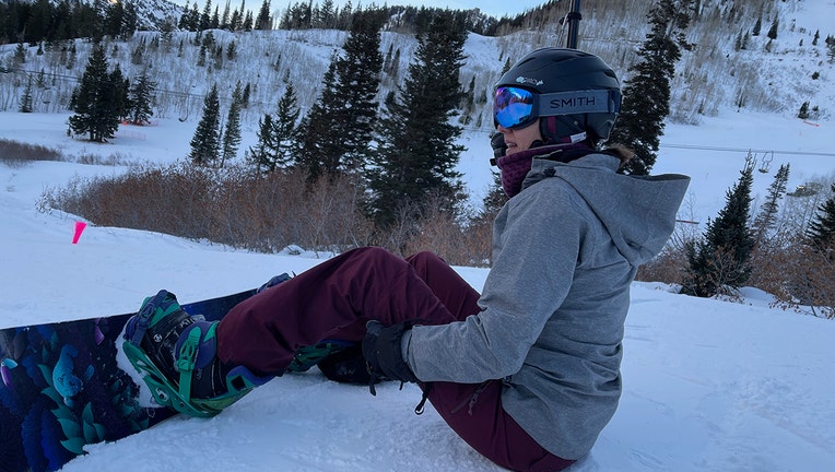 courney godfrey snowboarding