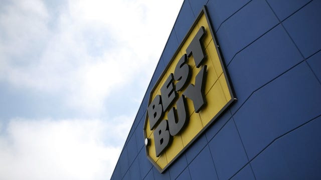 6 charged in mass theft at Best Buy in Maplewood, Minn.