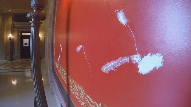 Pricey plaster: Minnesota spends $1.3 million to repair state Capitol decor