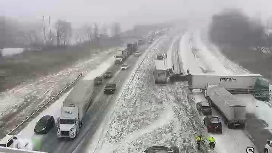 Semi crash I-35 Faribault, MN
