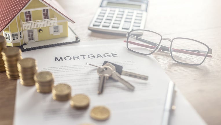Credible-mortgage-rates-iStock-1268445983.jpg