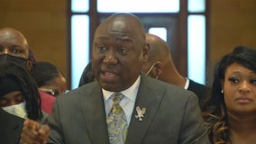 Amir Locke, Breonna Taylor families join Ben Crump to make no-knock warrant ban demands