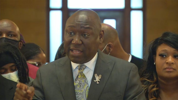 Amir Locke, Breonna Taylor families join Ben Crump to make no-knock warrant ban demands