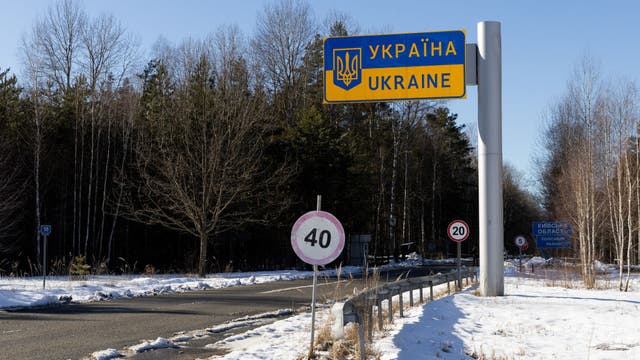 Over 130,000 Russian troops now staged outside Ukraine, US official says