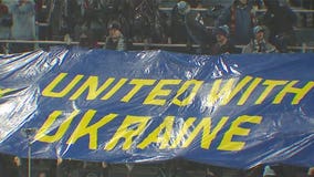 Minnesota United supporters show support for Ukraine with halftime banner