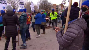 Minneapolis teachers strike: District urges teachers to return to work