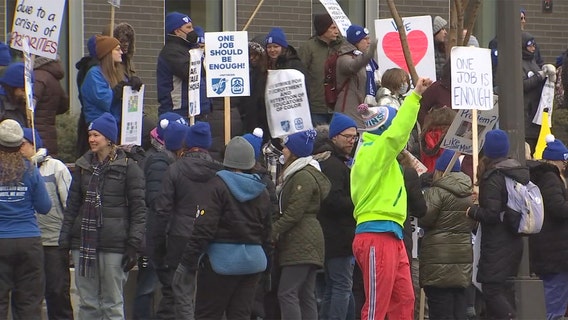 Minnesota teachers prepare walkouts for better wages