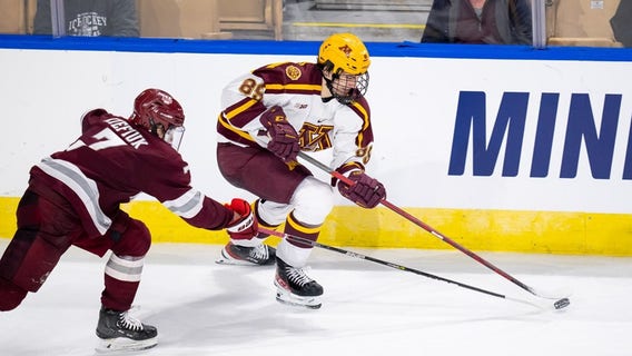Gophers top Canisius in NCAA Tournament 9-2 after 6-goal 3rd period