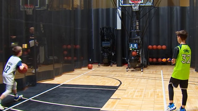 Plymouth brothers shoot hoops for Ukraine, raise $25K