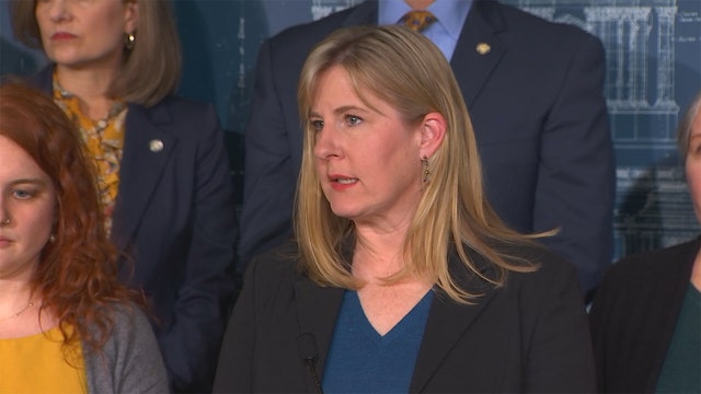 Lawmakers say Minnesota should sell Russian investments