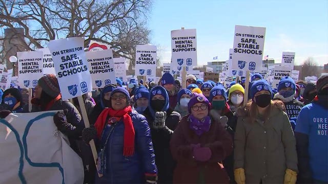 Minneapolis teachers strike Day 2: Educators rally at the Capitol