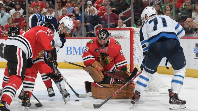 Minnesota Wild trades for Blackhawks goalie Marc-Andre Fleury