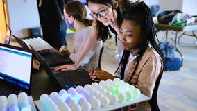 U of M students start workshop to get girls interested in computer programming