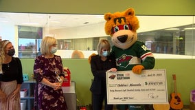 Minnesota Wild’s Ryan Hartman delivers check to Children’s Minnesota