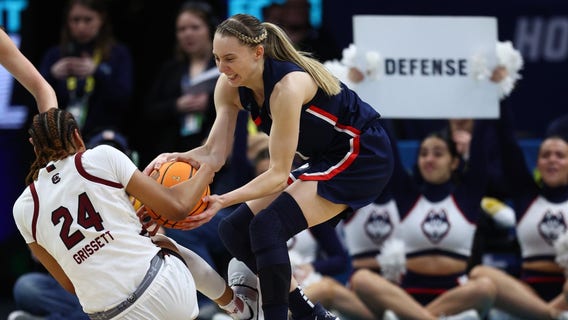 South Carolina beats Paige Bueckers, UConn 64-49 to win NCAA title at Target Center