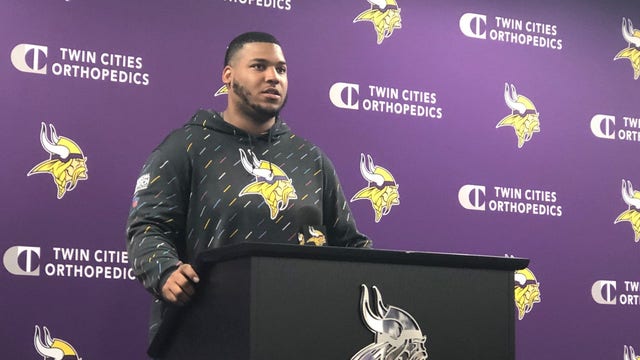 Christian Darrisaw healthy, ready to step up on Vikings offensive line