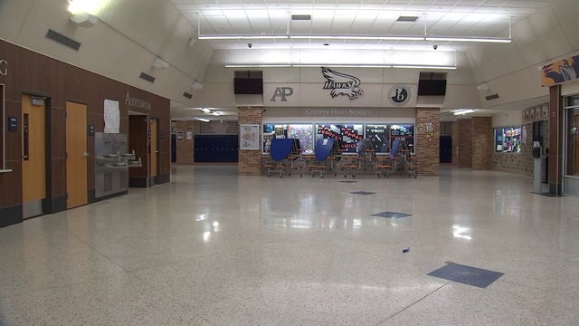 Minnesota high school trying new scheduling to raise student grades