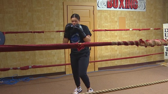 Watch: Meet Minnesota's only professional female boxer