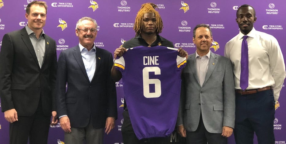 2022 NFL Draft Results: Minnesota Vikings select Lewis Cine