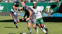 Minnesota United trades Chase Gasper to L.A. Galaxy after 3 seasons