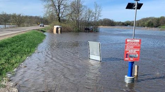 Numerous kayakers rescued from Minnesota river in 24 hours