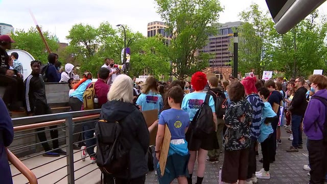 After Texas shooting, Minnesota students call for changes to prevent violence