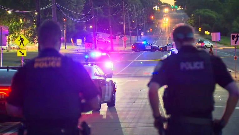 Police investigate on Larpenteur