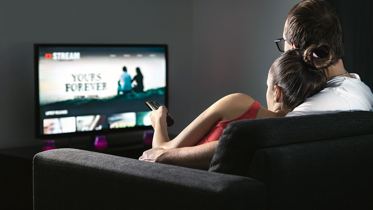 Get paid to binge watch reality TV shows about love