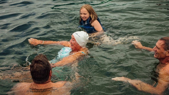 95-year-old grandmother swims across Cedar Lake for fundraiser