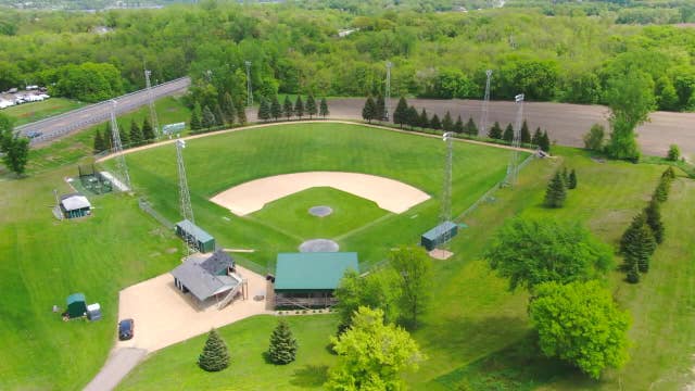 Fox 9 Town Ball Tour: The final Tour stop rolls into Waterville