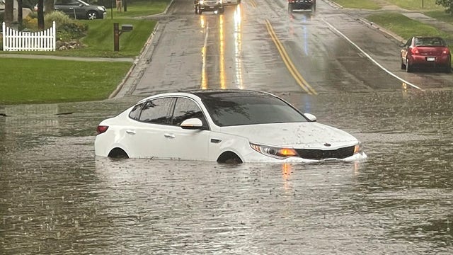 Driver trapped in Inver Grove Heights flash flooding rescued