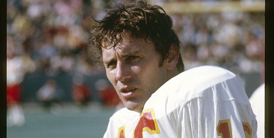 Len Dawson enters HOF a second time - NBC Sports