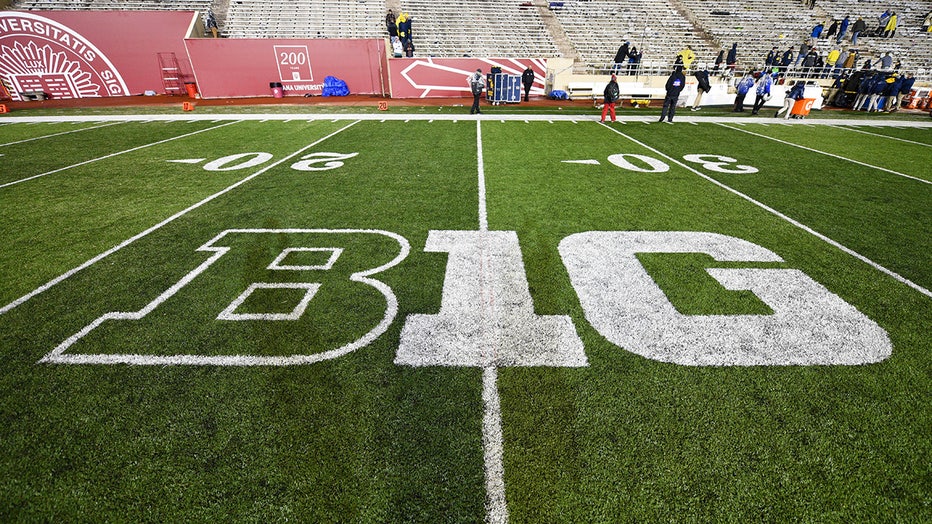 Big Ten lands $7-billion in NFL-style TV contracts