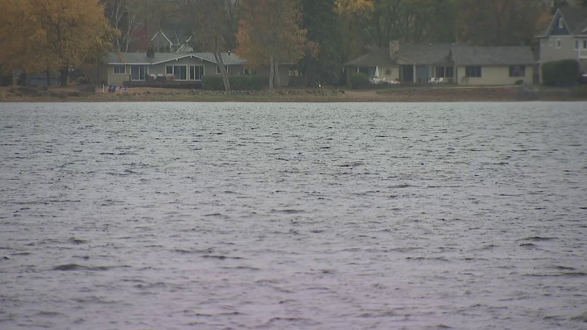 Robbinsdale child rescued from lake after bystander jumps to save him