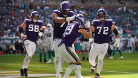 Finding a way: Vikings beat Dolphins 24-16, sit atop NFC North at 5-1