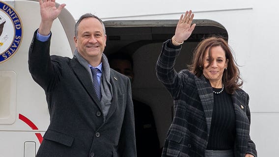 Second gentleman to rally for DFL candidates in Minnesota