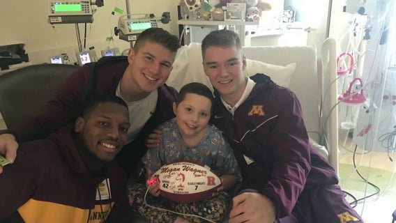 Young Gopher fan gets new heart amid support from Minnesota football team