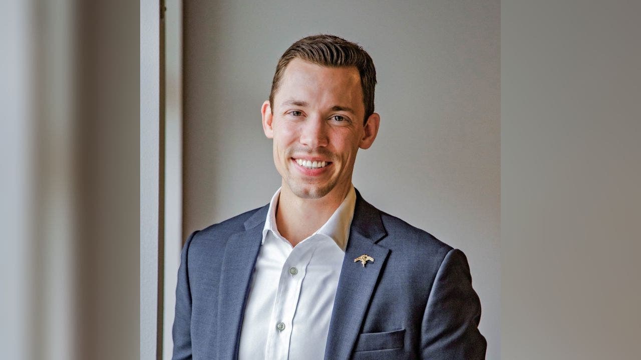 Tyler Kistner withdraws from 2nd District race due to military deployment