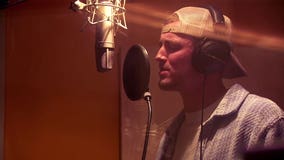 Former Vikings WR turned singer Blake Proehl talks 'American Idol' opportunity