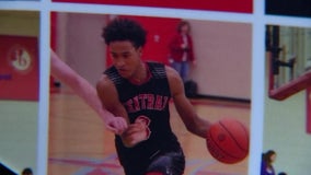 Basketball showcase raises money for scholarship fund honoring slain former Central High athlete