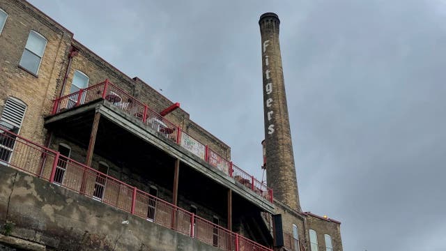 'Merry Kiss Cam' — Christmas movie filmed in Duluth — is now streaming
