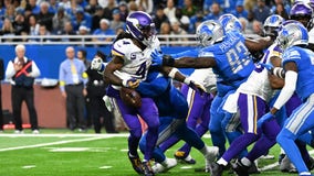 Vikings' NFC North title plans put on hold after 34-23 loss to Lions