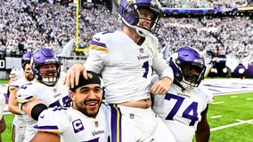 Vikings get big days from Jefferson, Hockenson, beat Giants 27-24 on Greg Joseph 61-yard FG