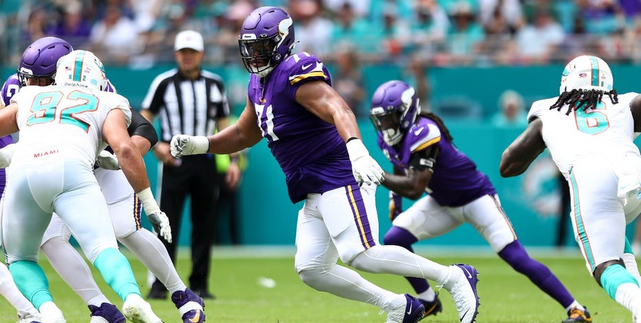 Vikings left tackle Christian Darrisaw sits out against Eagles