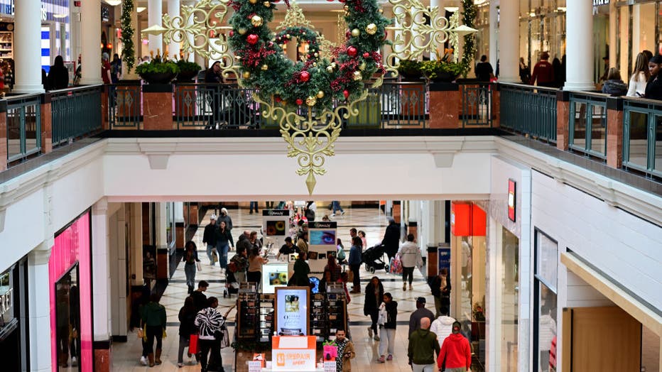 Americans Head To The Mall For Holiday Shopping