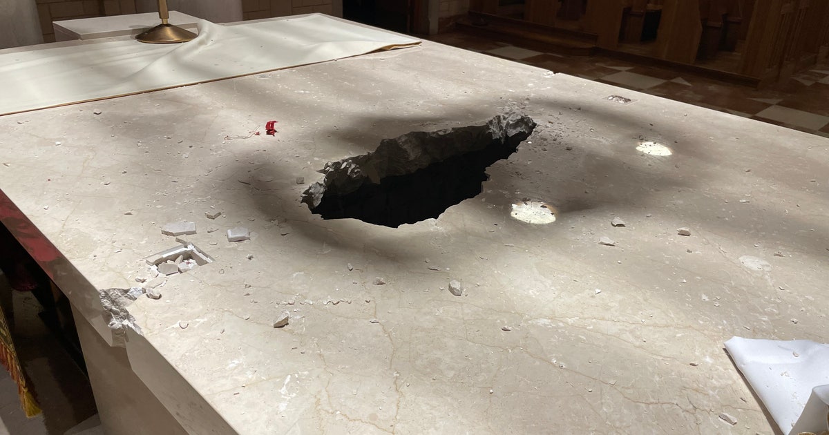Man smashes church altar with sledgehammer, steals 1,500-year-old relics