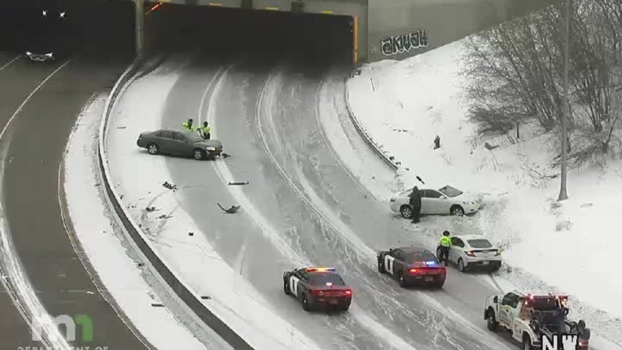 3 crashes within minutes of each other at Lowry Hill Tunnel in Minneapolis